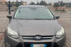 Ford focus sw allestimento titanium