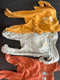 Pigiamini con piedini