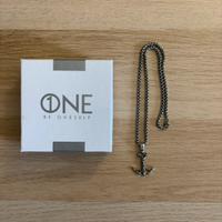 Collana anfora marca one