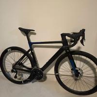 Bici da strada Whistle V-Aero 2 105 Di2