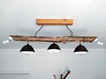 Lampadario in legno naturale tutto fatto a mano