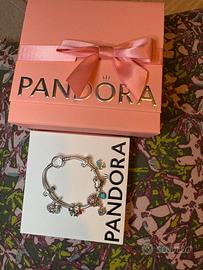 Bracciale Pandora già completo