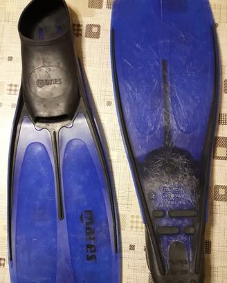 Pinna Mares modello explorer Mis. 40-41