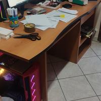 scrivania da ufficio + libreria usati 