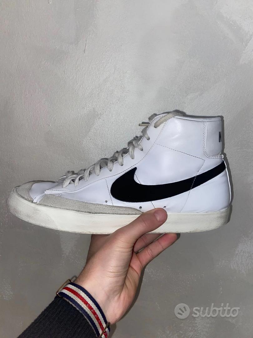 Nike blazer bianche con il baffo nero. N Abbigliamento e Accessori In vendita a Bergamo