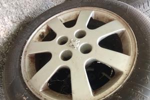 Gomme kebler con cerchi 215-55-16