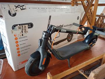 Ninebot Kik Scooter F30