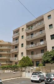 Stanza in studio professionale condiviso