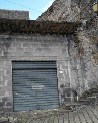 Casa indipendente con garage
