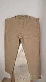 Pantaloni Levi's Chino 32W / 32L mai usati