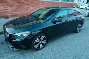 Mercedes CLA 200 Shooting brake