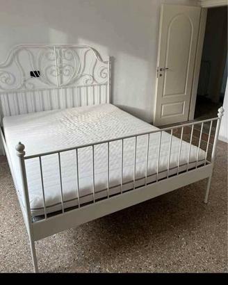 letto ikea Leirvik 160x200