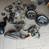 ricambi motore Piaggio Hexagon Skipper 125 150