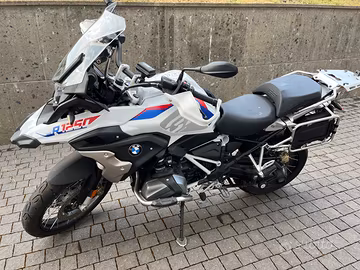 R 1250 GS Rally full incluse borse alu e altri acc
