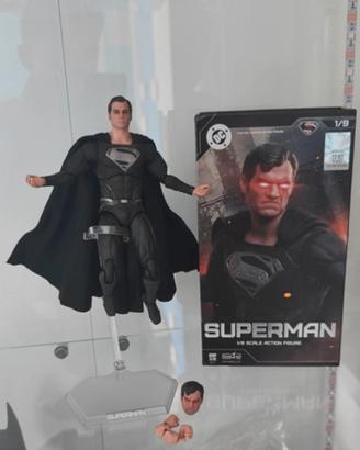 Superman Black Suit 1/9 - FondJoy (Justice League)