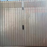 Porta basculante box