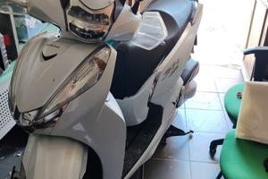 Honda Anno 2017 300 cilindrata e 70 mila kilometri