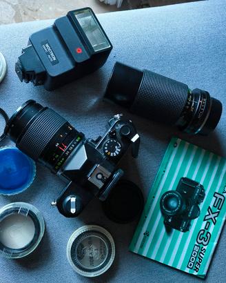 YASHICA FX-3 SUPER 20003 CORREDO COMPLETO 