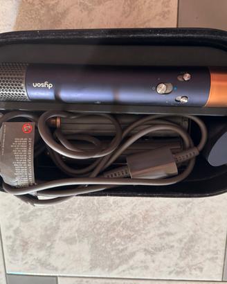 Dyson Airwrap Multi-styler (modello HS05)