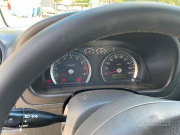 SUZUKI JIMNY 1.3  16V