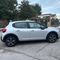 Neopatentati benzina 5 porte