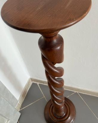 Piedistallo a colonna