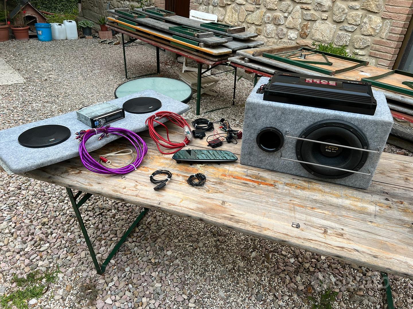 Impianto stereo subwoofer 1800watt Audio/Video In vendita a Perugia