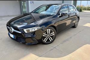 Mercedes-Benz A 180 D Sport Night Edition #10010