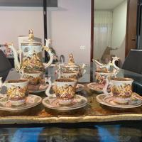 Set di Tazzine di Capodimonte da Collezione