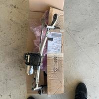 Motorino tergicristalli Peugeot 5008