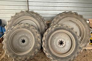 Cerchi e Gomme BKT Same/Lamborghini/Deutz/Hurliman