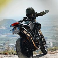 Ducati Hypermotard 1100 Evo quasi full carbon