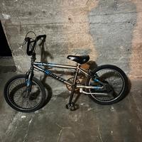 Bicicletta Bmx