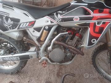 Moto Husqvarna TE 250 4T