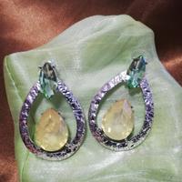 Orecchini  con pietre dure