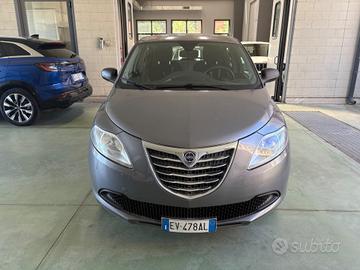 Lancia Ypsilon 0.9 TwinAir 85 CV 5 porte Metano Ec