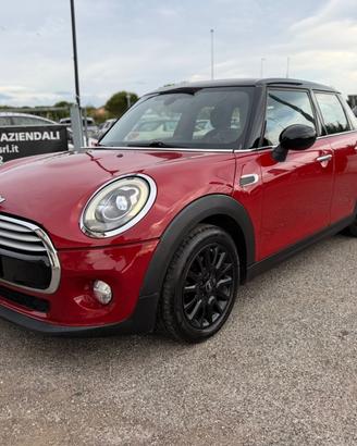 Mini 1.5 Cooper D Business XL Neopatentati