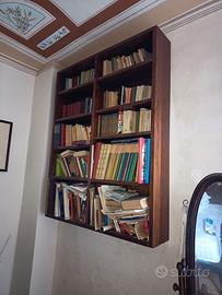 Libreria in legno massello 