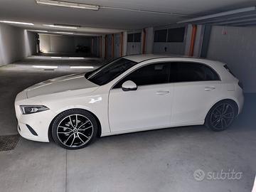 4 cerchi Mercedes Originali AMG 19" Classe A W177