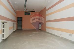 Locale Commerciale - Enna