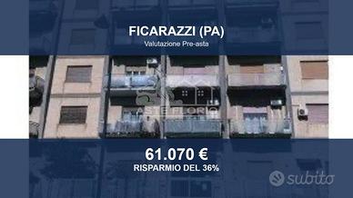 Immobile in asta di 124 m² con più di 5 locali a F