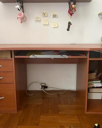 Scrivania in puro legno ciliegio 