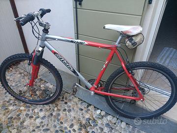 Mountain bike atala in alluminio