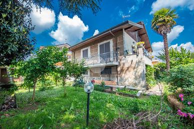 VILLA SINGOLA A VOLVERA