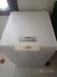 Congelatore a pozzetto Whirlpool