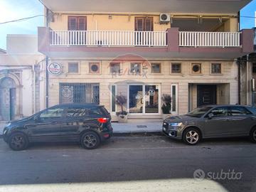 Locale Commerciale - Floridia