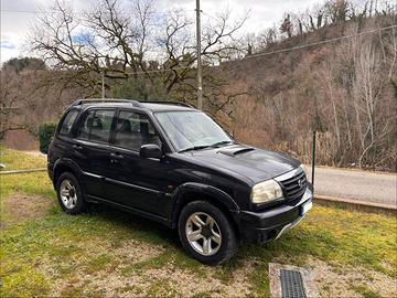 SUZUKI GRAND VITARA 4X4