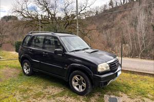 SUZUKI GRAND VITARA 4X4