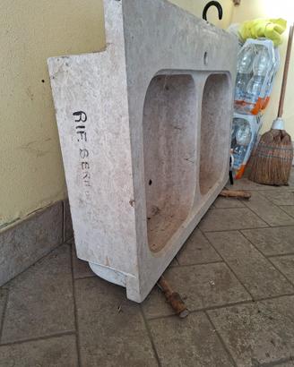 lavello in marmo