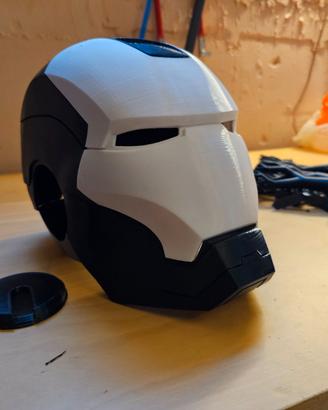 casco iron man stampato in 3d